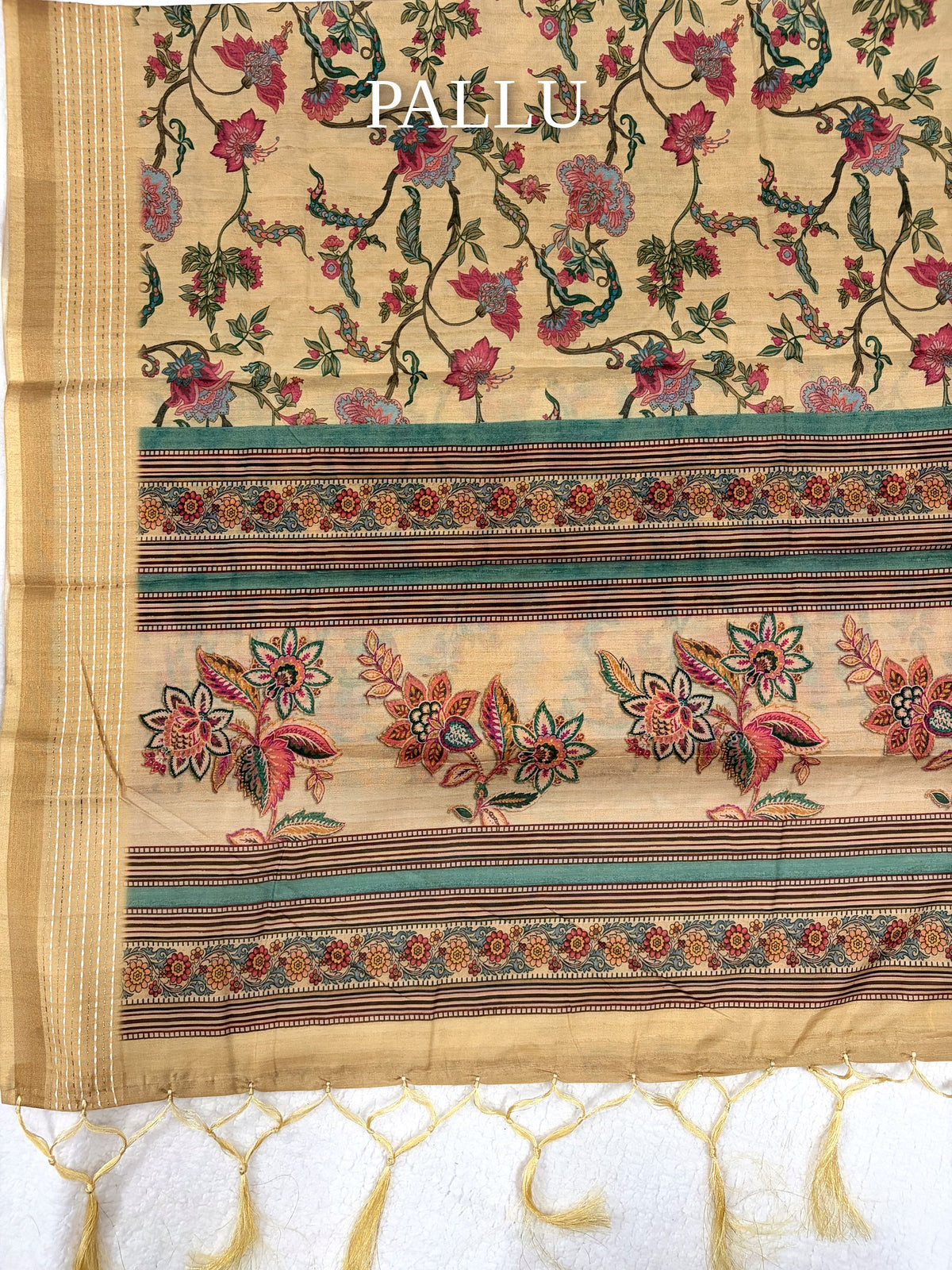 Floral Semi Tussar Saree – Beige