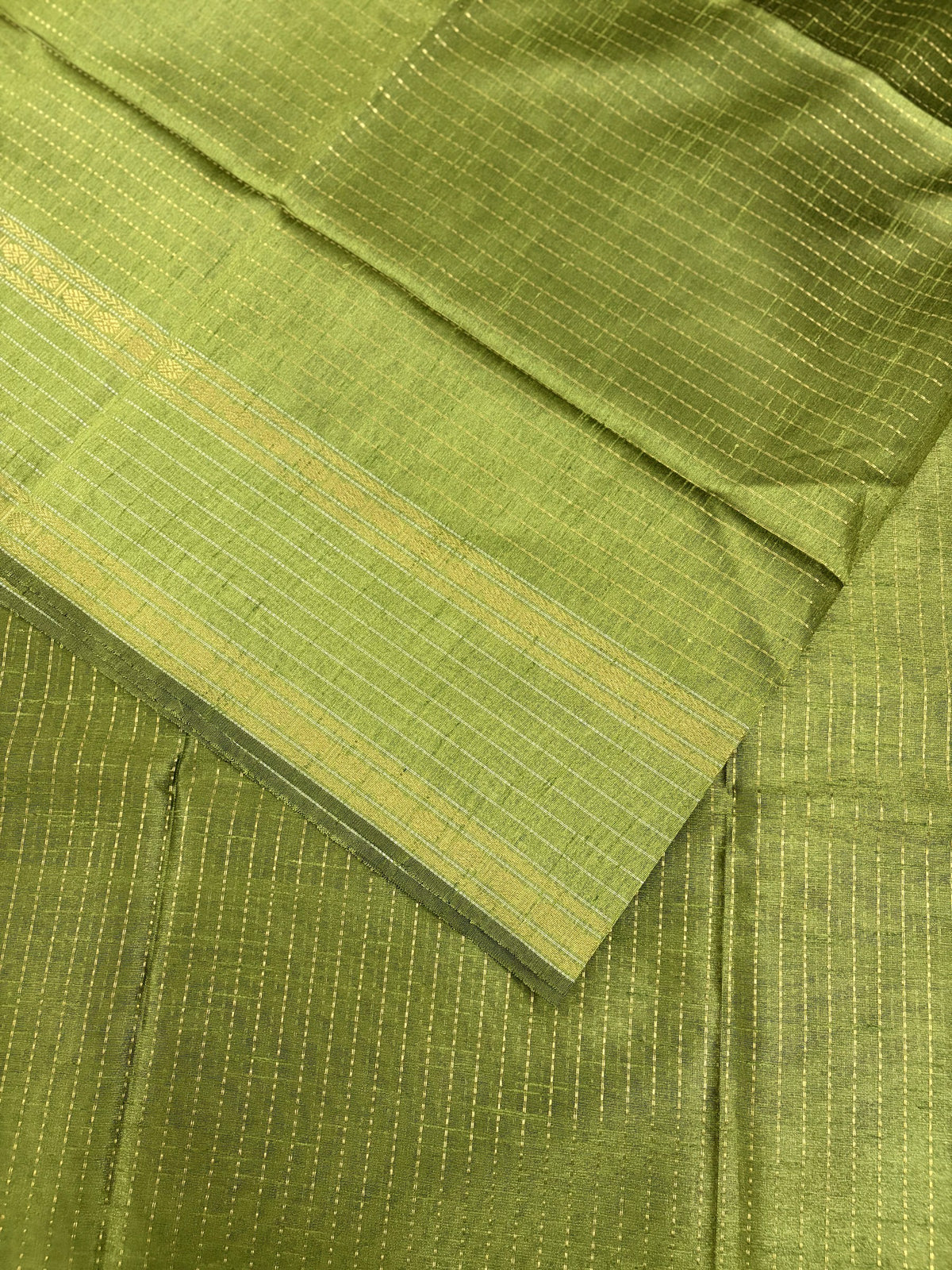 Dhabi Silk Saree – Maroon Green